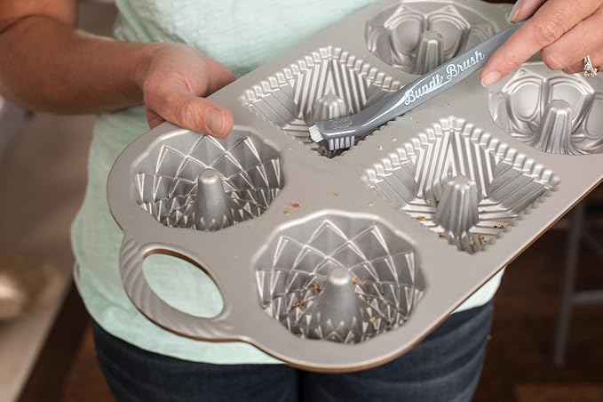 Nordic Ware Ultimate Bundt Cleaning Tool - Image 2