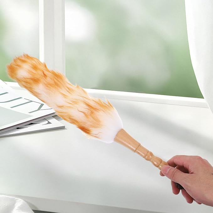 Garneck Lambswool Desk Duster - Image 6