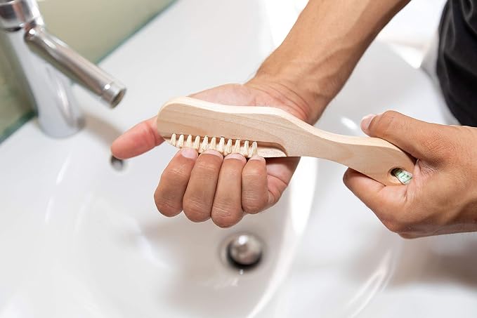 GranNaturals Wooden Nail Brush - Image 8