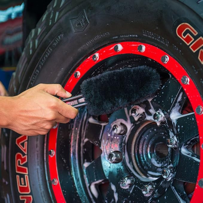Chemical Guys Gerbil Wheel and Rim Cleaning Brush - Image 7