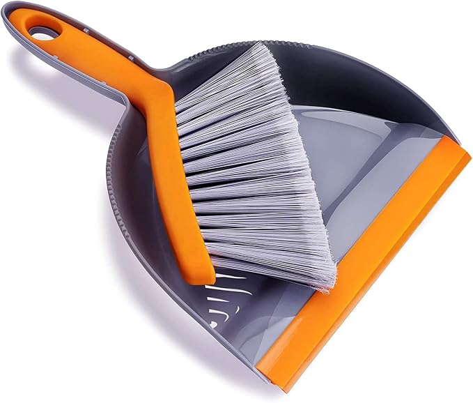 Mini Broom and Dustpan Set by BOERSHUN