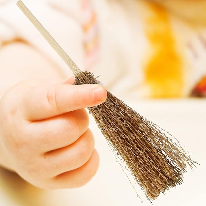 Toyvian Mini Hand-Woven Broom Dollhouse Decor Simulation Decorative Broom Props - Image 3