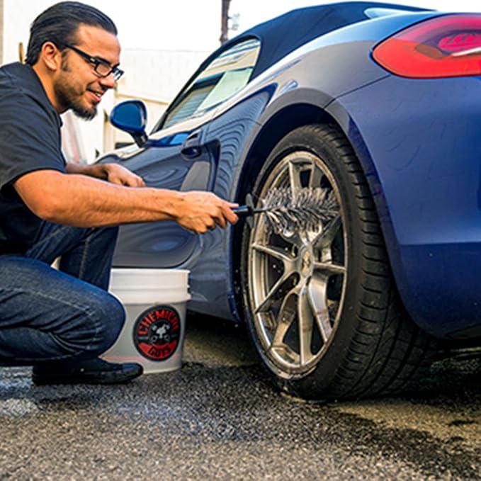 Chemical Guys ACCS37 Easy Reach Wheel and Rim Detailing Brush - Image 8