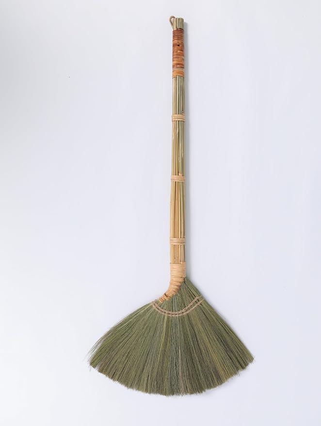 Deluxe Vietnamese Natural Straw Broom /45" Handmade Soft Grass Sweeping Broom by Unknown