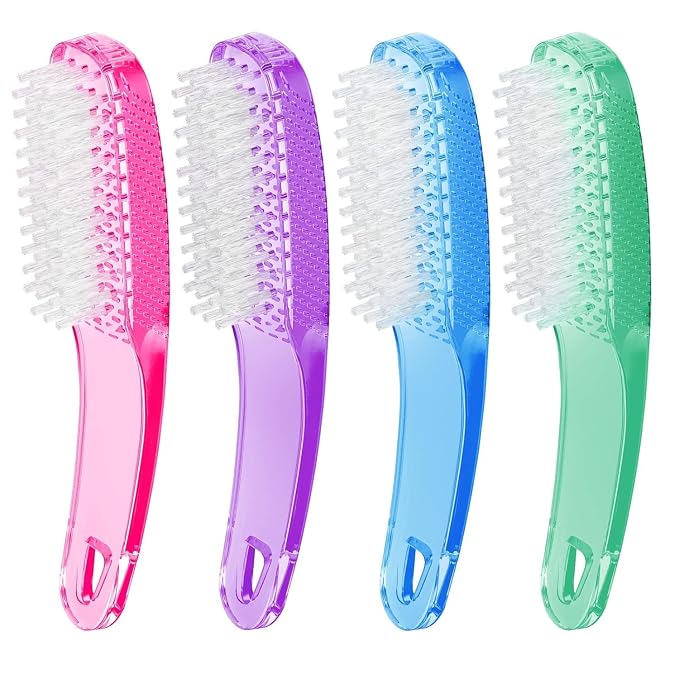 Nail Brush for Cleaning Fingernails by Larbois