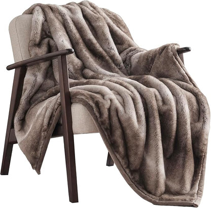 EVERGRACEHOME Ultra Soft Luxury Fluffy Mink Faux Fur Throw Blanket, Thick Warm Fall Winter Blankets for Bed, Couch, Cozy Plush Reversible Blanket for Chair, Sofa (Ombré Hazel Brown, 60"x80")