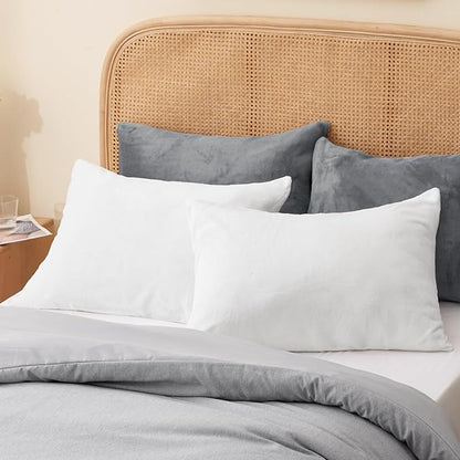 BEDELITE Flannel King Size Pillow Cases Set of 2, Super Soft Fleece Pillowcases with Zipper for Bedroom, Sofa, Couch,Luxury Cozy Fuzzy Velvet Pillow Shams for All Seasons(20x36 Inches,Bright White)