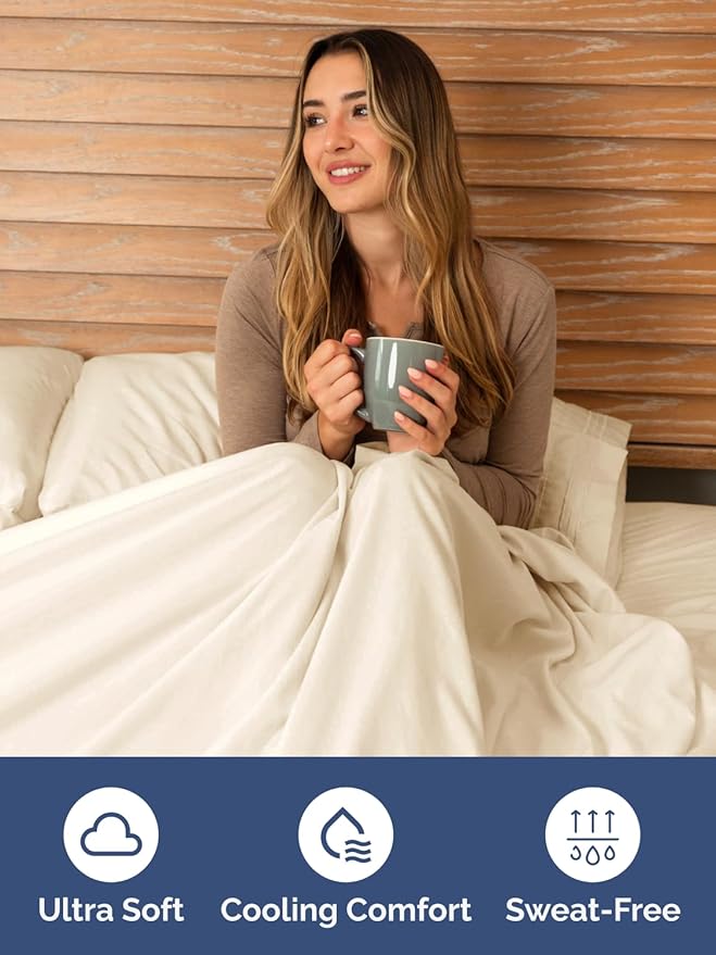 Extra Deep Queen Fitted Sheet - Hotel Luxury Single Fitted Sheet Only - Easily Fits 18 inch to 24 inch Mattress - Ultra Soft, Wrinkle & Fade Free w/Extra Deep Pockets - Breathable & Comfy - Off White