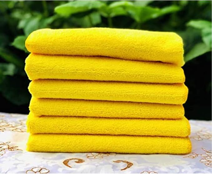Kirkland Signature Ultra Plush Microfiber Towels 12 Pack - Image 2
