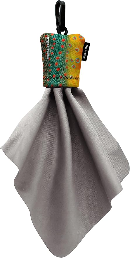 SPUDZ Classic Microfiber Lens Cleaner – Clip-On Pouch, Washable – by ALPINEINNOVATIONS