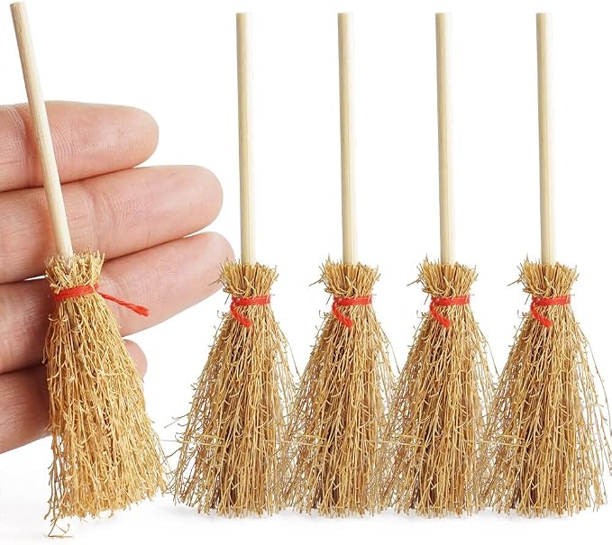 Odoria Dollhouse Straw Broom Miniature by Odoria