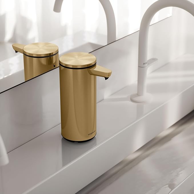 simplehuman 9 oz. Touch-Free Automatic Rechargeable Sensor Pump, Brass - Image 6