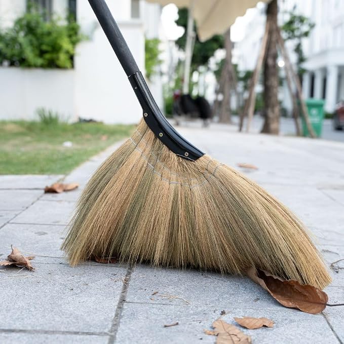 Vietnamese Straw Soft Broom - Image 7