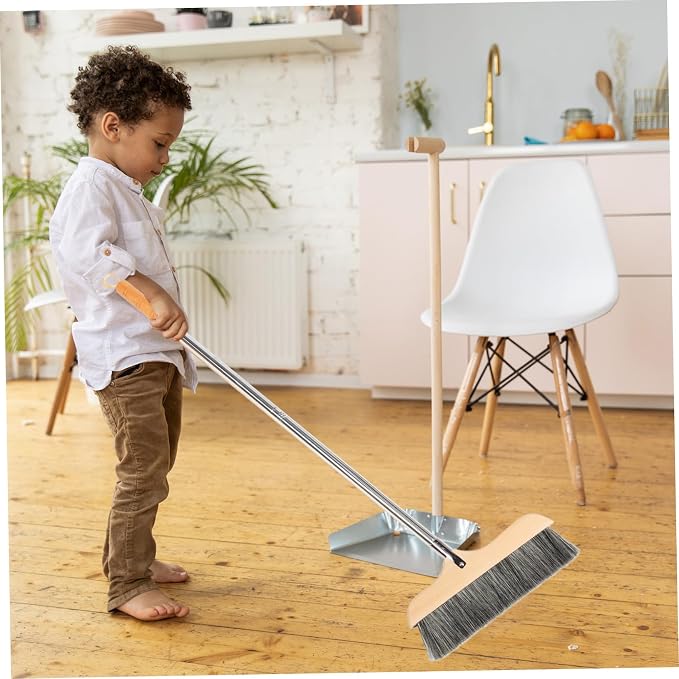 CHILDWEET Soft Bristle Broom - Image 3