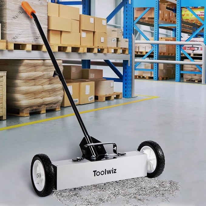Toolwiz Magnetic Pick Up Sweeper - Image 7