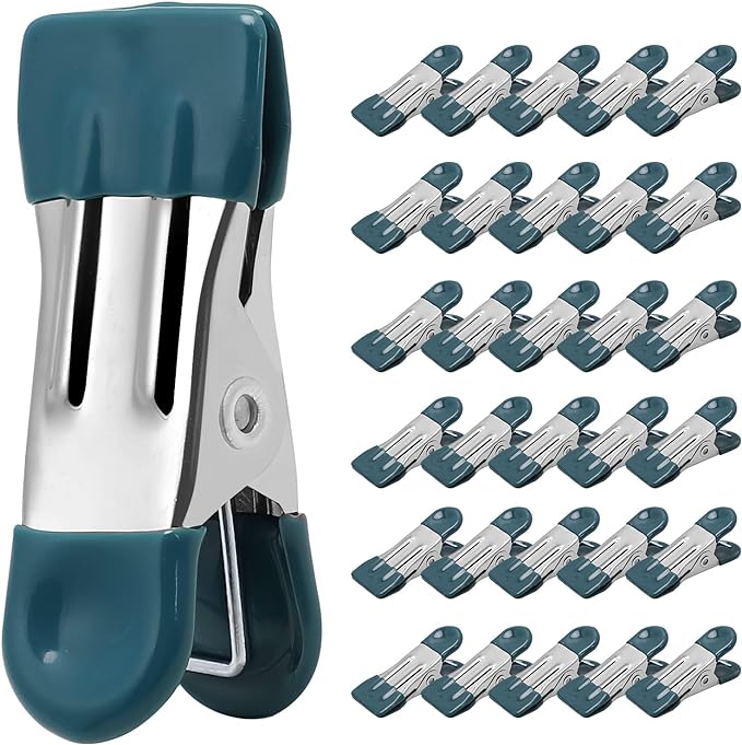 Clothes Pins Heavy Duty 30 Pack by CowdroBrand