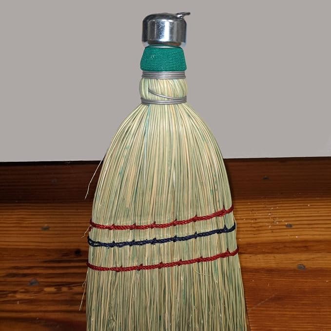 Lehman's Amish-Made Whisk Broom - Image 6