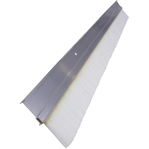 MARSHALLTOWN Aluminum Backed Concrete Broom - Image 4
