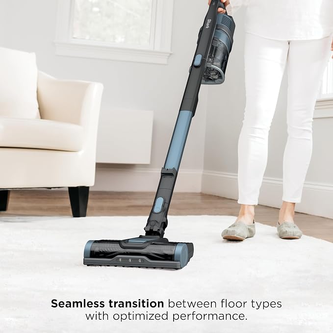 Shark Pet Cordless Stick Vacuum - Image 4