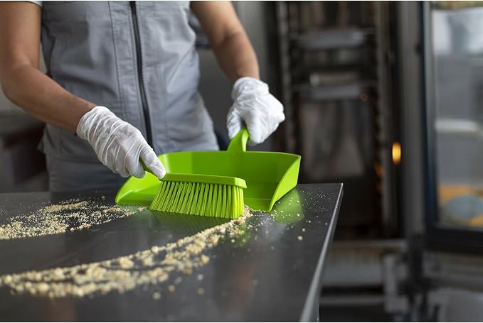 Vikan 45875 Bench Cleaning Brush, Polypropylene/Polyester Soft Bristle Dustpan - Image 9