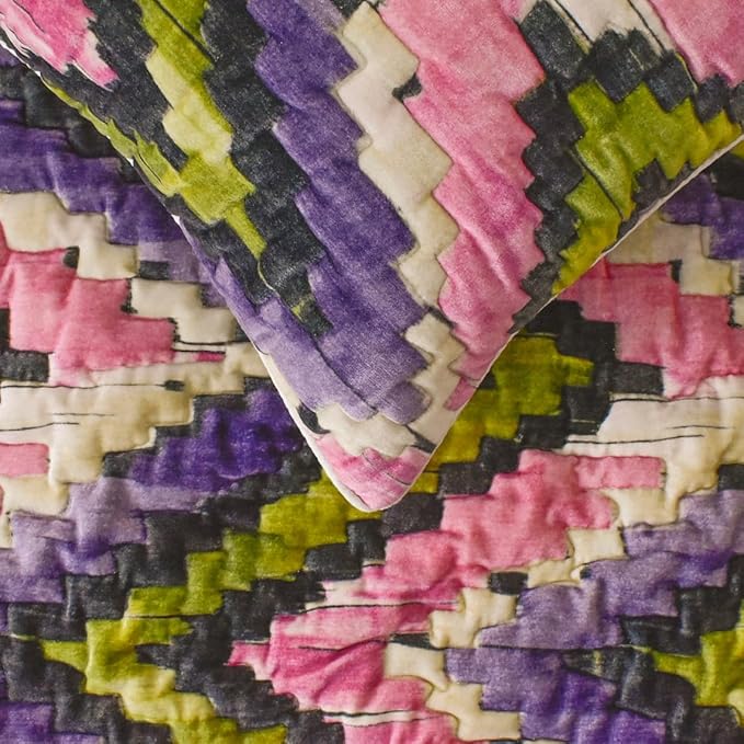 The HomeCentric King/Queen/Twin Pink & Purple Luxury Full 68"x18" Bed Runner Without Pillow Cover, Chevron, Quilted Bed Scarf on Velvet Fabric - Artful Chevron