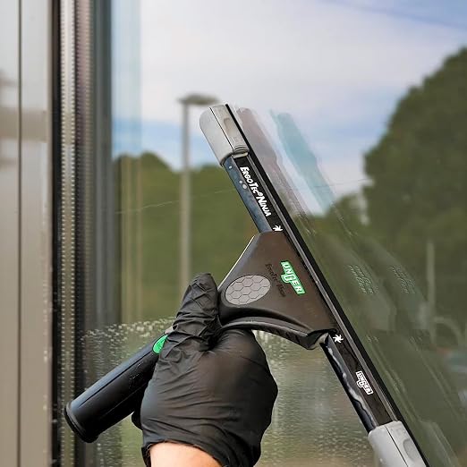 Unger Commercial ErgoTec Advanced Window Cleaning Ninja Kit 4-in-1 – Squeegee - Image 7