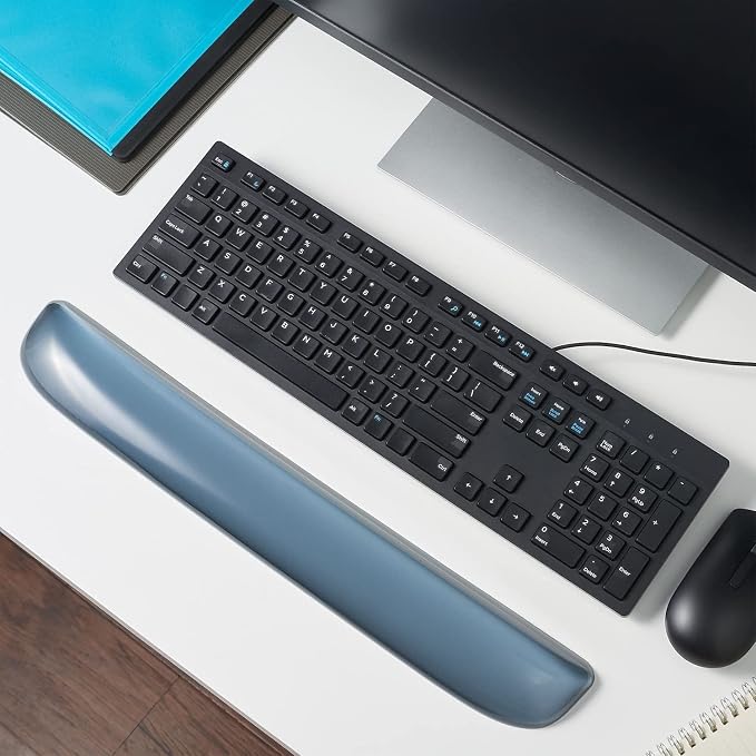 STAPLES Gel Keyboard Wrist Rest, Ergonomic Non‑Slip Wrist Support Cushion - Image 2