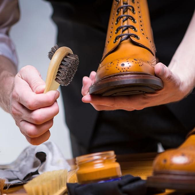 Horsehair Shoe Polish Applicator Brush, Shoe Buffing Brush - Image 6