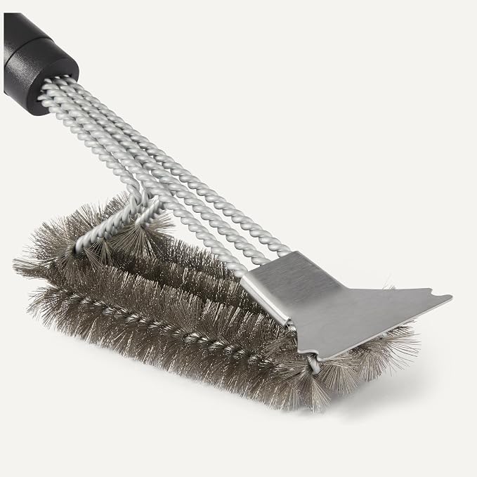 Amazon Basics Grill Brush and Scraper - Image 3