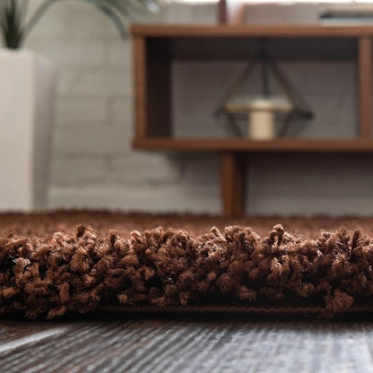 Unique Loom Solid Shag Collection Area Rug (3' 3" x 5' 3" Oval, Chocolate Brown)