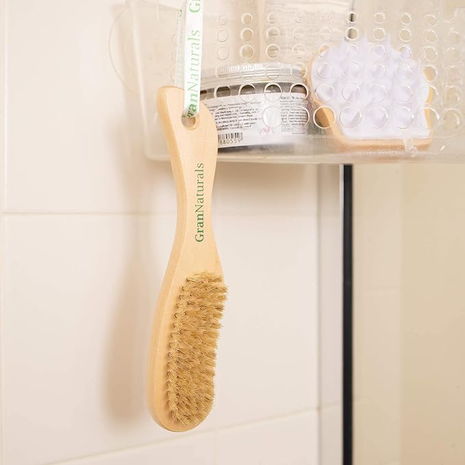 GranNaturals Wooden Nail Brush - Image 7