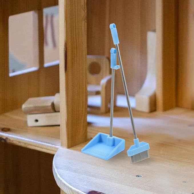 VOSAREA 1 Set Mini Cleaning Supplies Mini Dustpan and Broom Simulated - Image 4