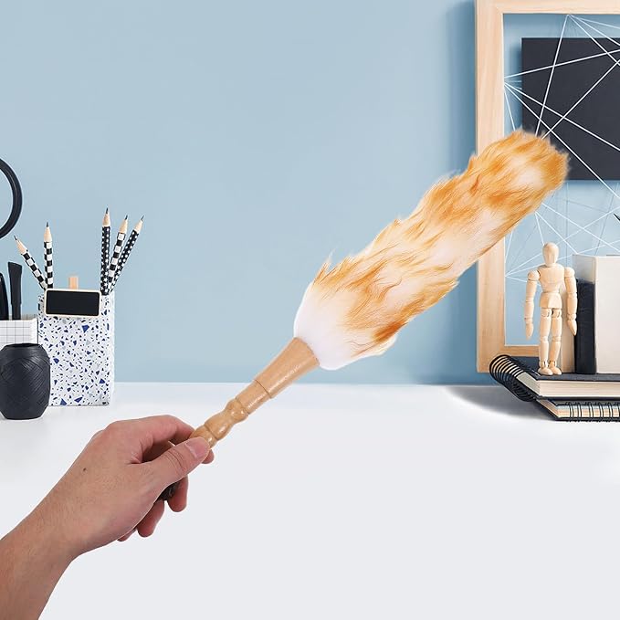 Garneck Lambswool Desk Duster - Image 5