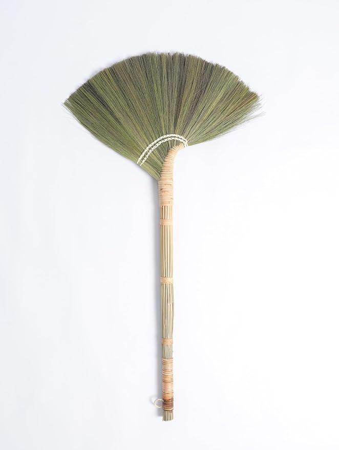 Deluxe Vietnamese Natural Straw Broom /45" Handmade Soft Grass Sweeping Broom - Image 7