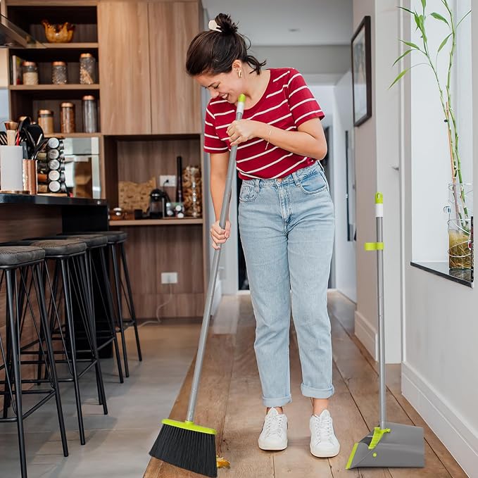 Broom and Upright Dustpan Set - Image 7