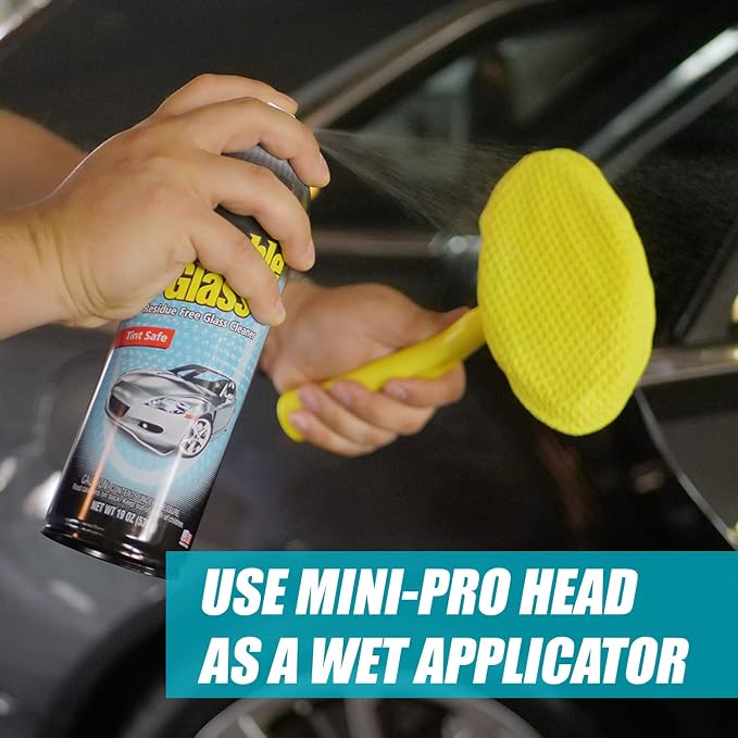 Invisible Glass 95164 Reach & Clean Wet-Dry Pro Windshield Cleaning Tool - Image 6