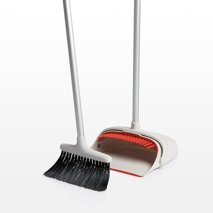OXO Good Grips Upright Sweep Set - Image 8