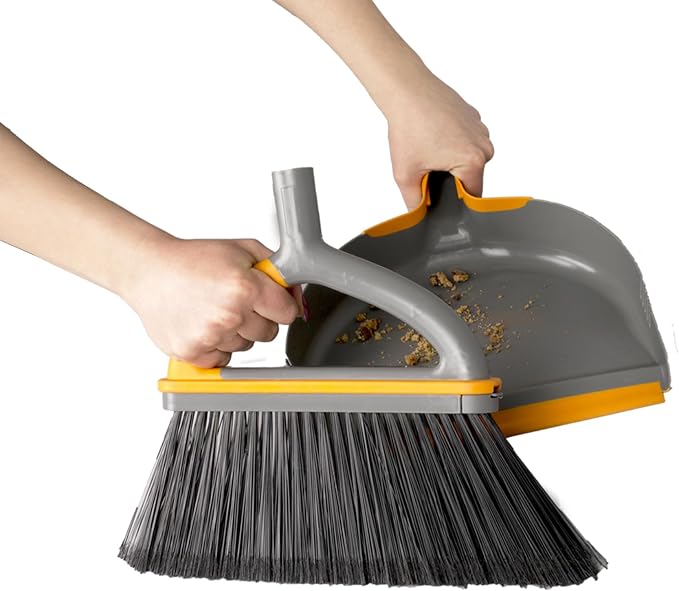 Casabella Ergo Broom & Dustpan Set Angled Broom - Image 3
