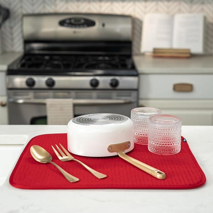 S&T INC. Dish Drying Mat, 16” x 18”, Absorbent Microfiber Kitchen Counter Mat - Image 4