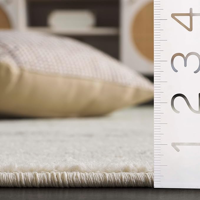 Safavieh Adirondack Collection Runner Rug - 2'6" x 12' Runner, Sage & Ivory, Modern Ombre Design, Non Shedding & Easy to Clean, Ideal for Hallway, Foyer, Kitchen, Entryway, Bedroom (ADR113X)