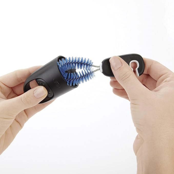 OXO Good Grips Water Bottle Cleaning Set - Image 3