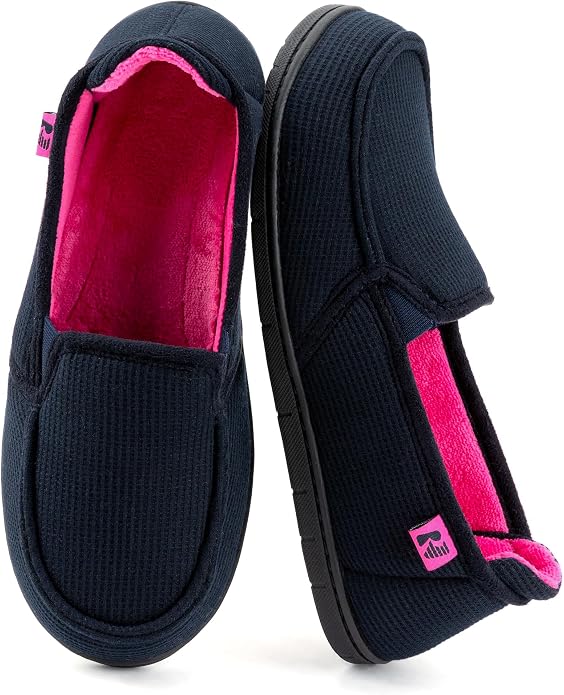 RockDove Women's Two-Tone Hoodback Slipper by RockDove