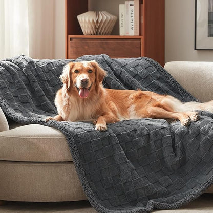 GASUR Waterproof Dog Blankets for Small Dogs, Dog Blanket for Couch Bed, Fleece Pet Blanket for Furniture Sofa Protector, Soft Puppy Throw Blankets for Crate Car Outdoor, Washable, 25"x35",Grey