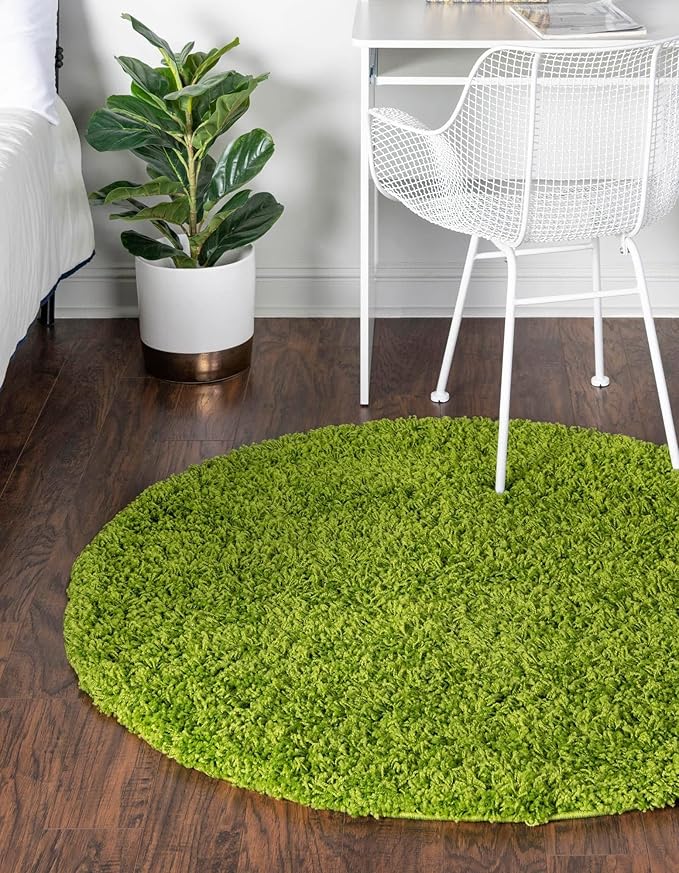 Unique Loom Solid Shag Collection Area Rug (3' 3" Round, Grass Green)