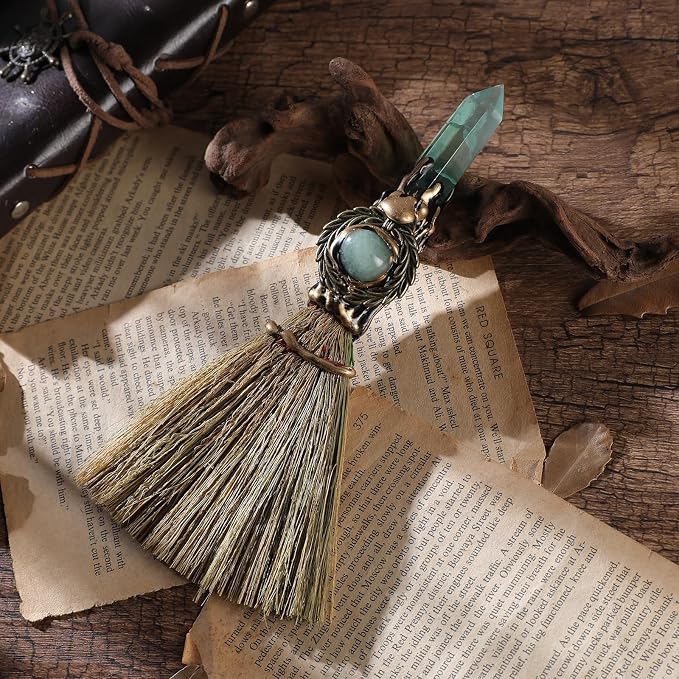 Witch Broom Green Crystal - Image 4