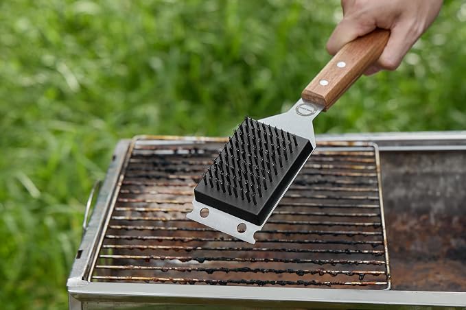Strong BBQ Grill Brush and Scraper – Heavy-Duty Grill Cleaner - Image 3