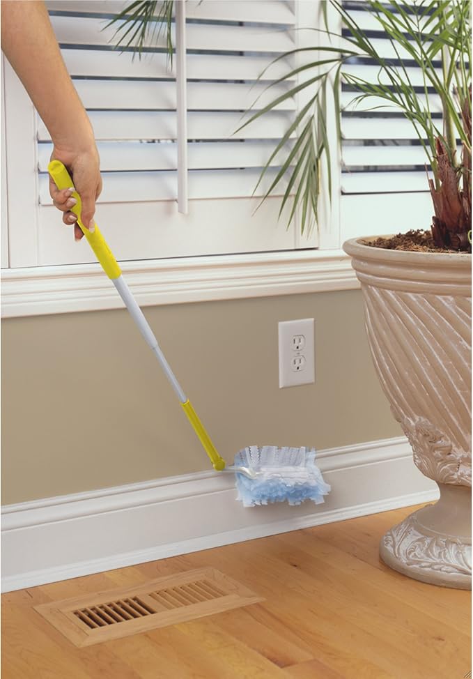 Swiffer® 360° Dusters Extender™ Kit - Image 2