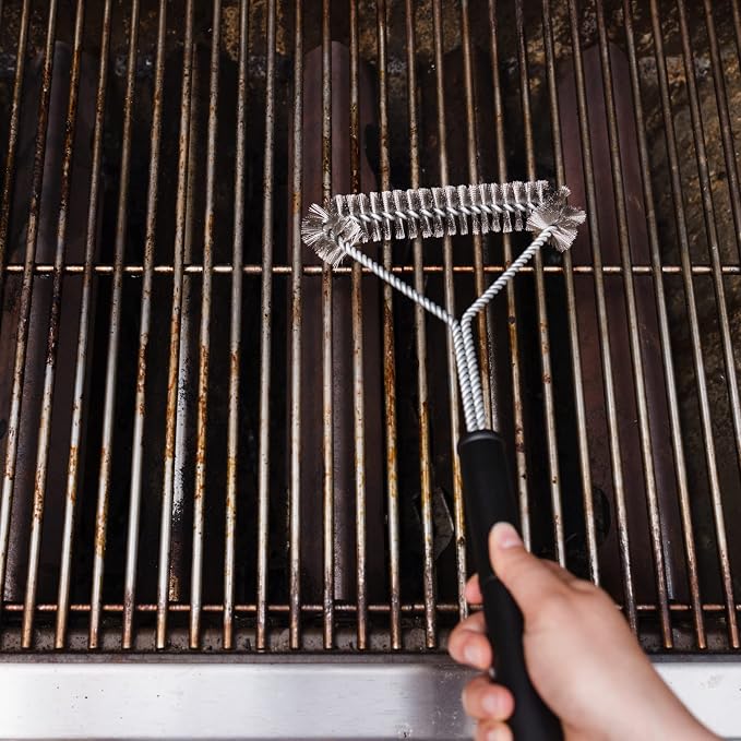 Chef Craft Select BBQ Grill Brush, 18 Inch, Stainless Steel/Black - Image 5