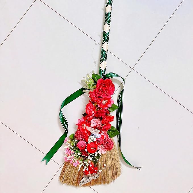 Vietnamese Natural Whisk Broom - Image 7