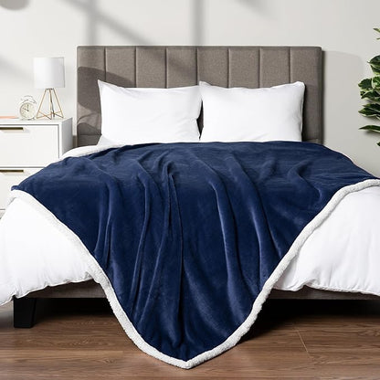 Pavilia Sherpa Fleece Blanket - Queen Size, Navy Blue, Plush Soft Fuzzy, Reversible Winter Blanket for Women & Men, 90x90 Inches